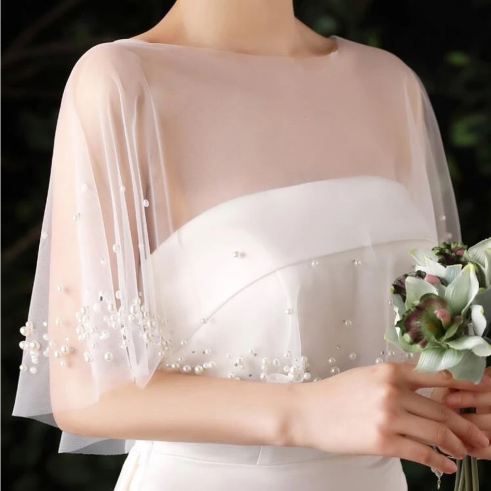 Bridal Sheer Shawl wedding cape pearl rhinestone bling detail - Picture 3 of 5